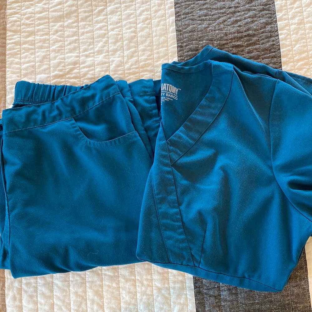 Greys Anatomy Scrub Set